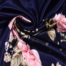Elegant Chinese Style Roses Print Silk Scarves