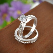 Charming Design Silver Crystal Ring for Women, 2 Pcs/set