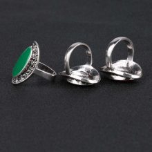 Women’s Vintage Oval Enamel Ring